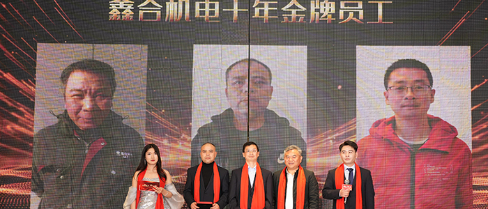 1739498551933032.jpg 2.jpg